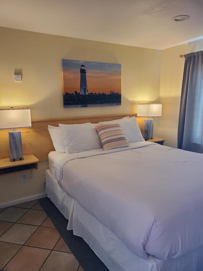 كابيتولا Sunny Cove Motel المظهر الخارجي الصورة